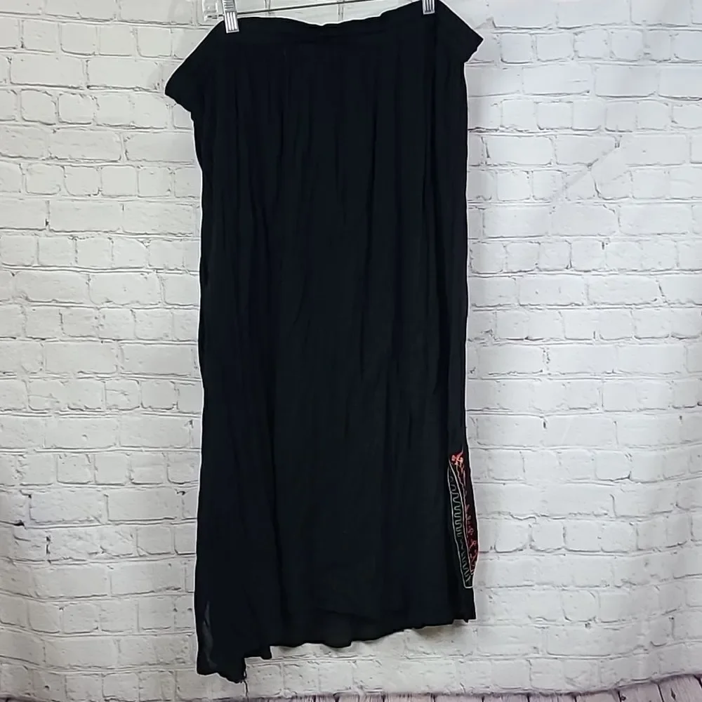 Roaman's Embroidered Black Crepe Broomstick Skirt Midi Maxi Long Peasant Vintage